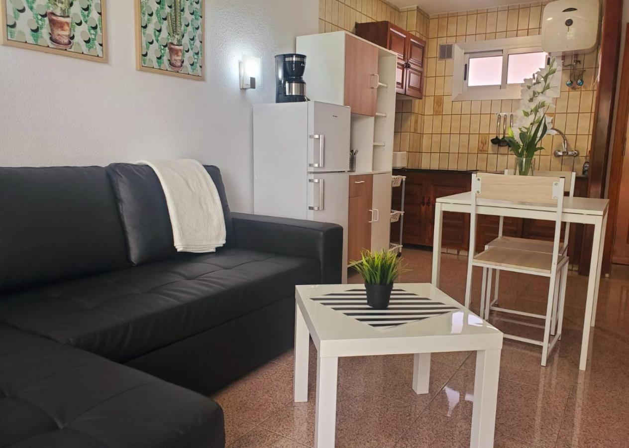 Vivienda Vacacional - Las Camelias #150710 Playa del Inglés Exterior foto
